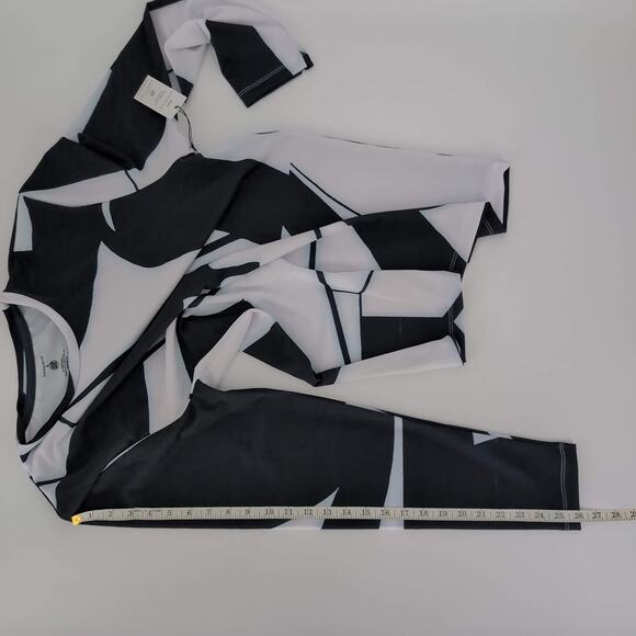 Swiminista x James Peter Henry Good Vibes Rashguard La Peer Black & White L NWT - Picture 11 of 15